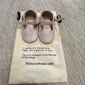 NEW Riley & Co Glitter Pink Dress Shoes